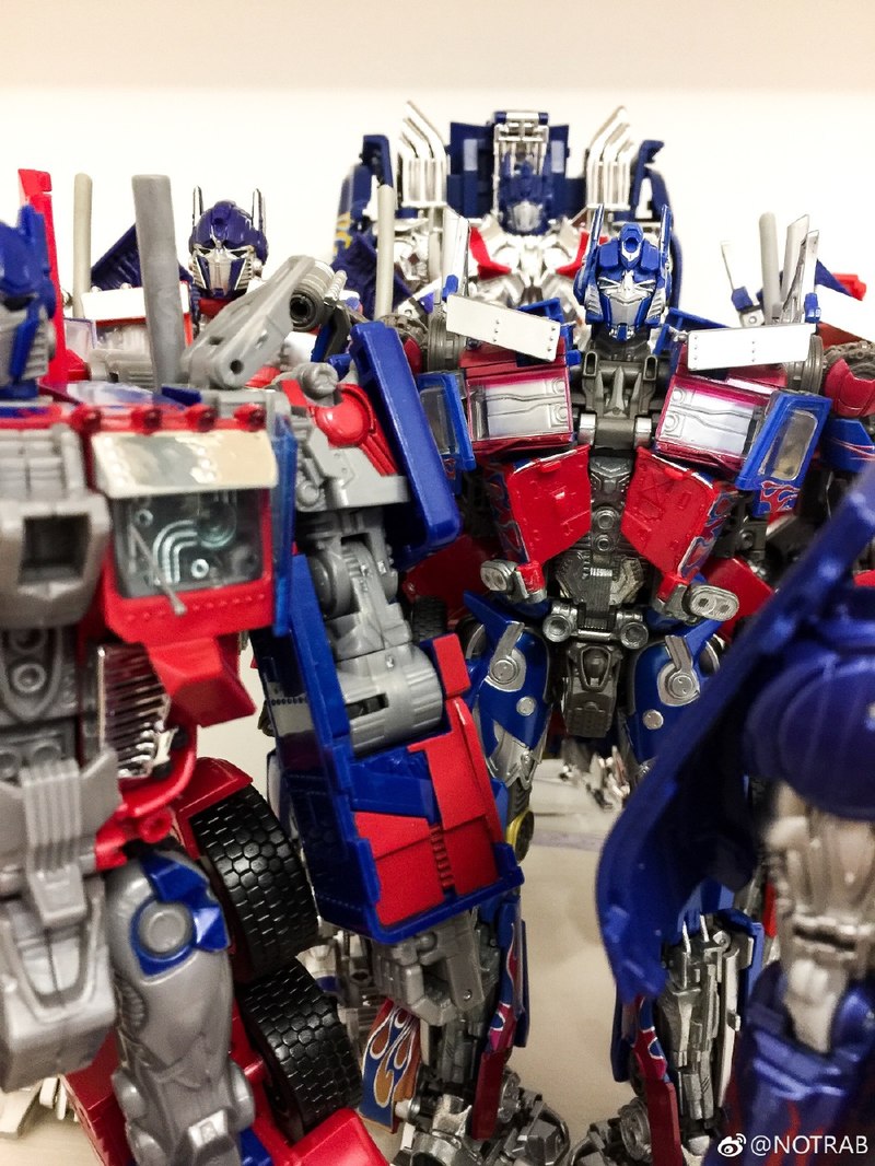 leader class optimus prime 2007